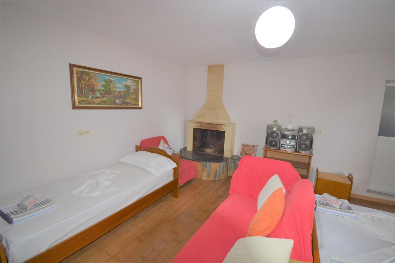 Villa Shqiponja Saranda Zewnętrze zdjęcie