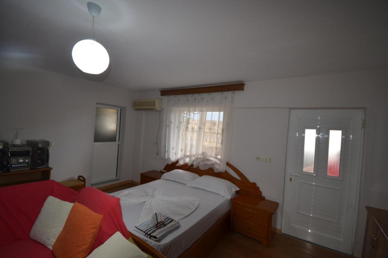 Villa Shqiponja Saranda Zewnętrze zdjęcie