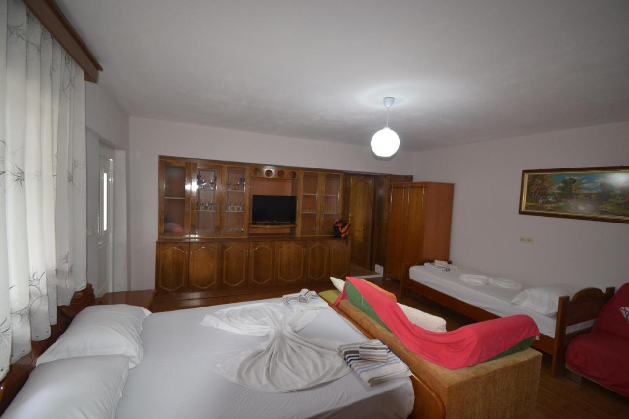 Villa Shqiponja Saranda Zewnętrze zdjęcie